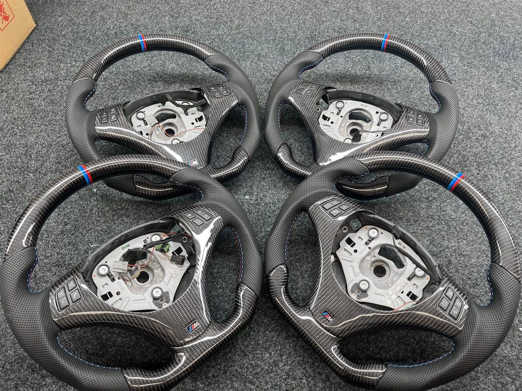 Volante Carbono y Cuero Perforado BMW M E-Series