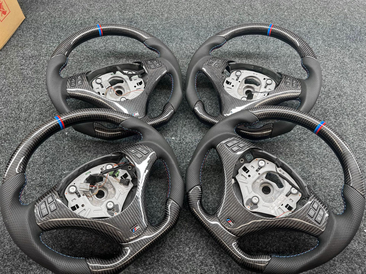 Volante Carbono y Cuero Perforado BMW M E-Series