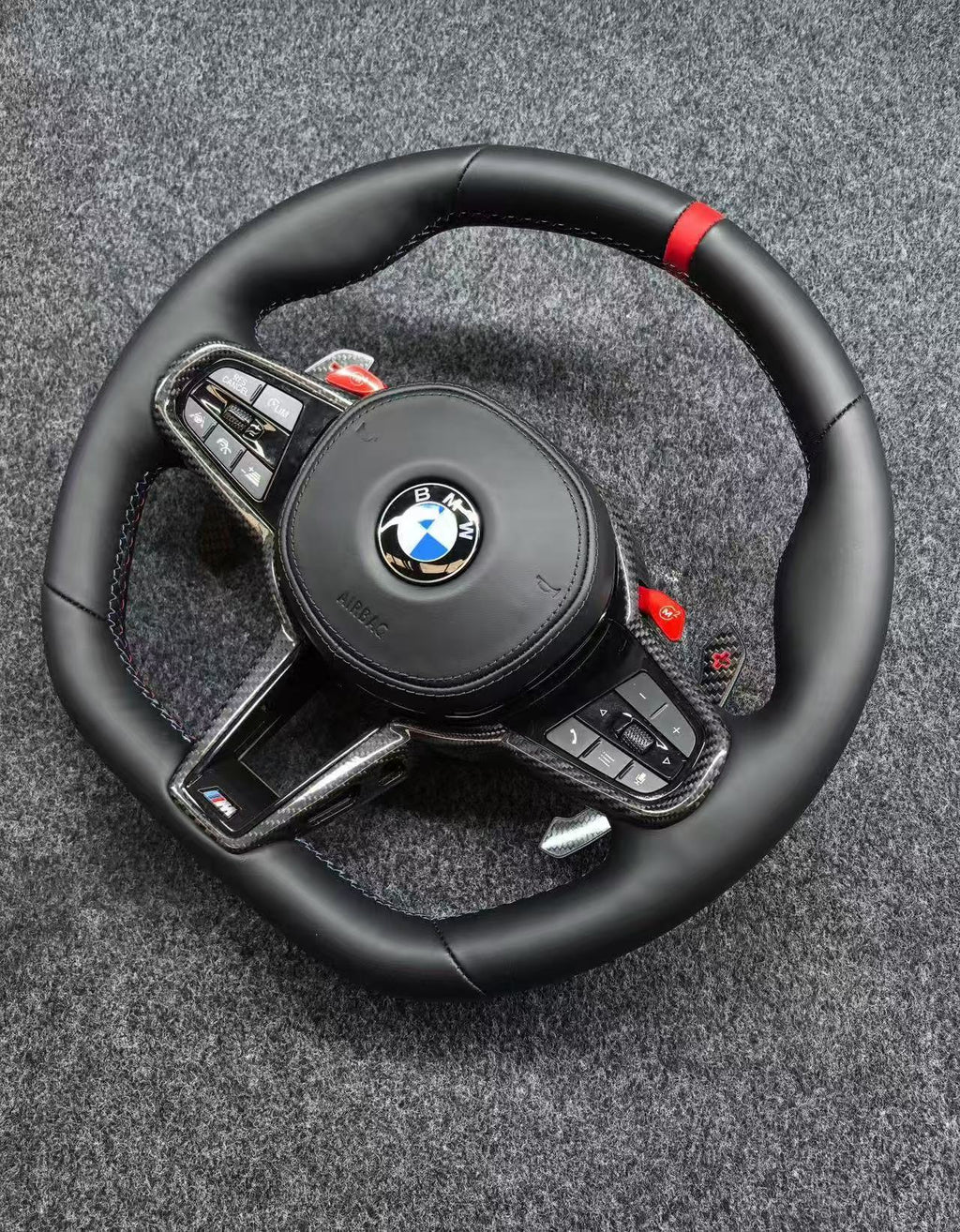 Volante Estilo CS Cuero Nappa o Alcantara y Moldura Carbono BMW F & G Series