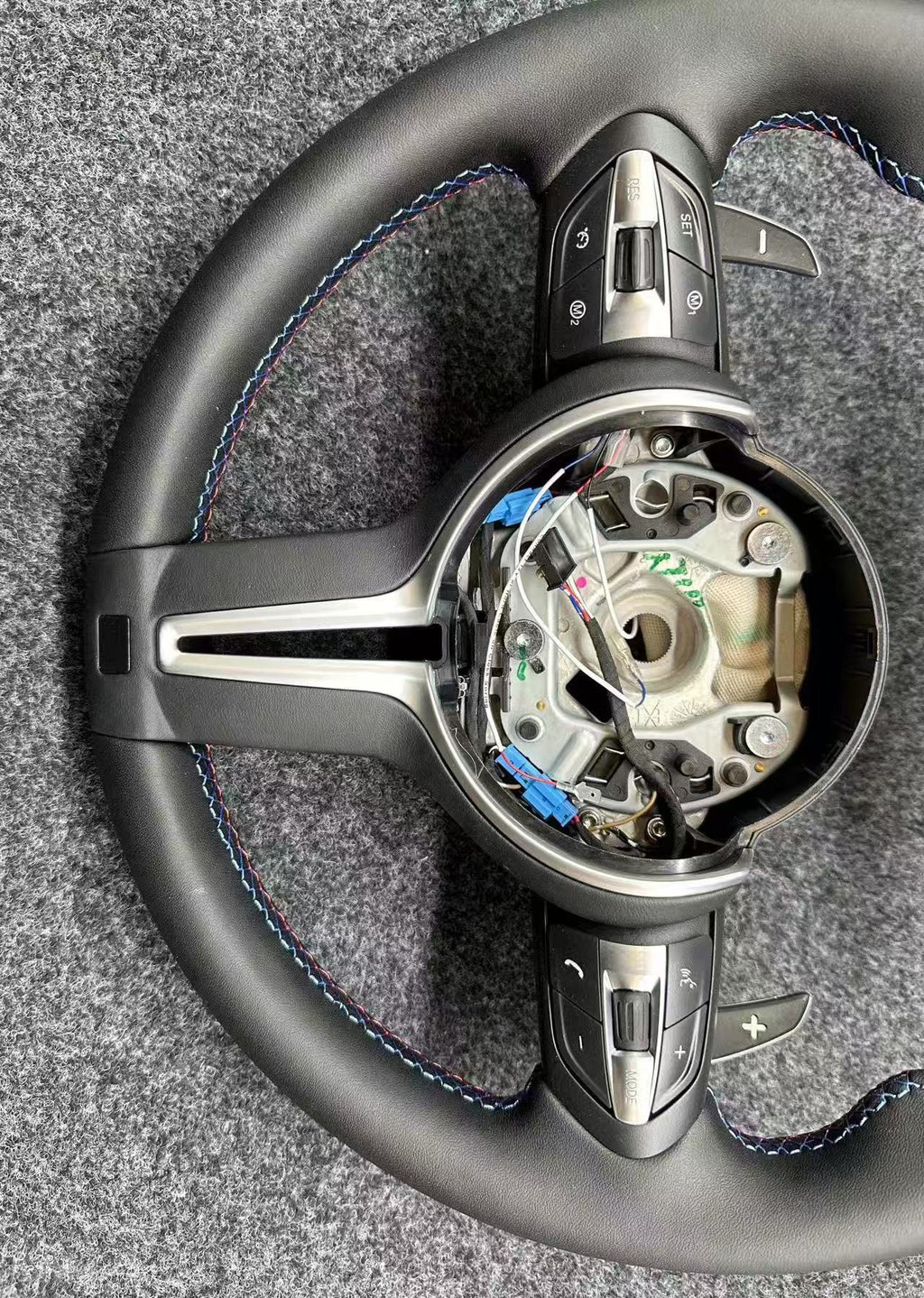 Volante Pantalla LED y Cuero Nappa BMW M F-Series