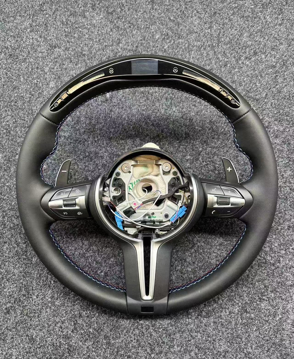 Volante Pantalla LED y Cuero Nappa BMW M F-Series