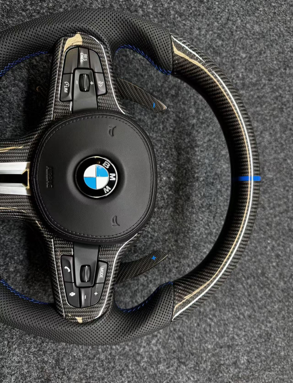 Volante Carbono y Cuero Nappa BMW M G-Series Franja Azul