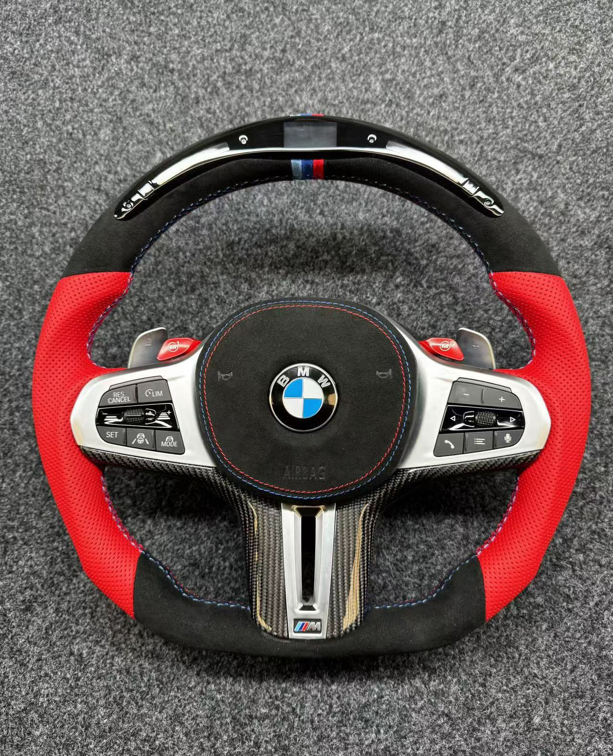 Volante Pantalla LED y Alcántara Bicolor BMW G-Series