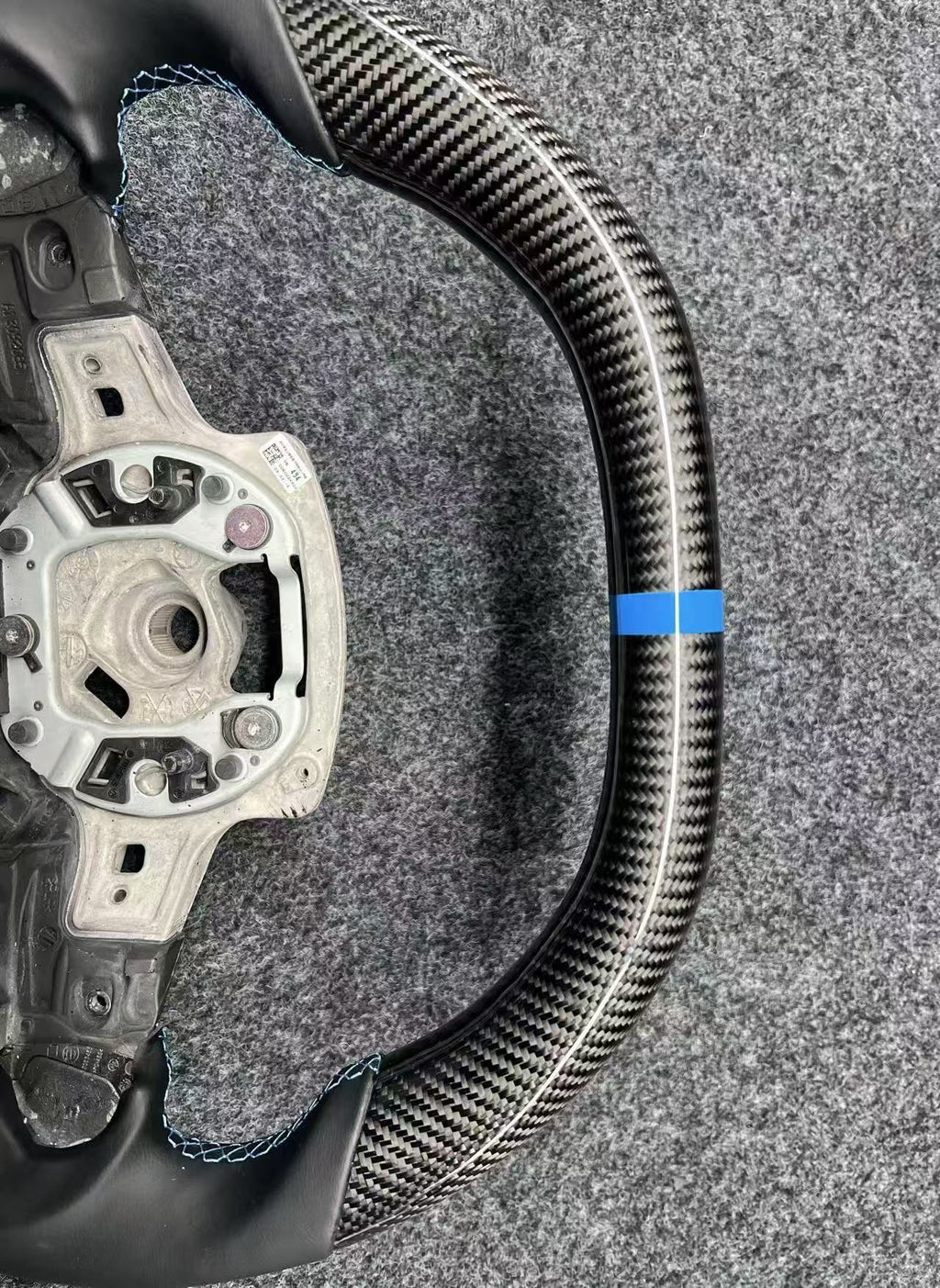 Aro de Volante Carbono y Cuero Microperforado BMW i8