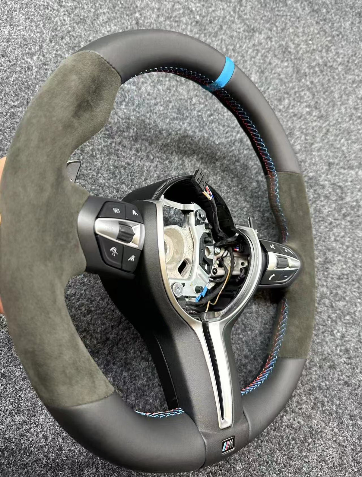 Volante Cuero y Alcántara BMW M F-Series Franja Azul