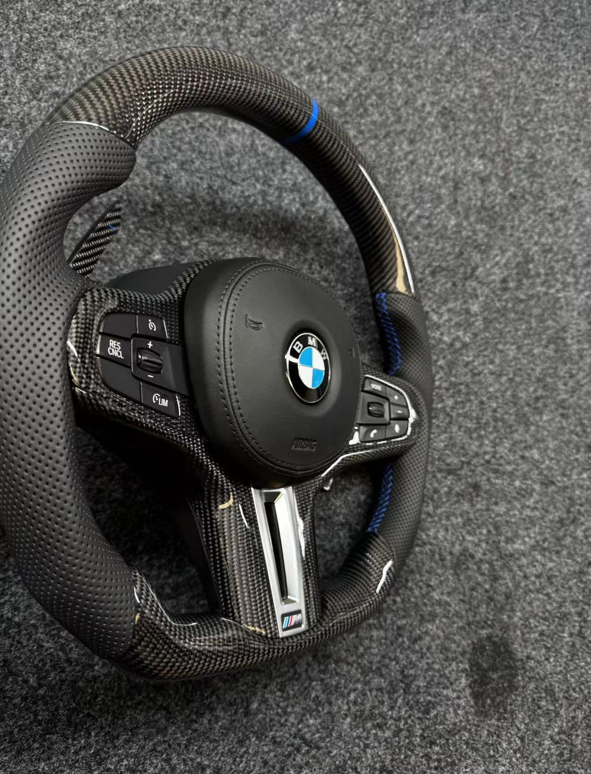 Volante Carbono y Cuero Nappa BMW M G-Series Franja Azul
